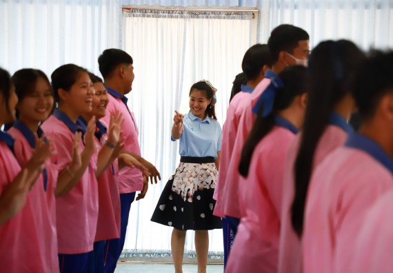 ภาพกิจกรรม  คณะวิทยาศาสตร์และเทคโนโลยี จัดค่ายวิทยาศาสตร์สัญจร ปีการศึกษา 2566 โรงเรียนวังตะเคียนประชานุสรณ์