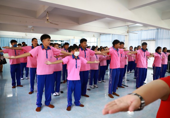 ภาพกิจกรรม  คณะวิทยาศาสตร์และเทคโนโลยี จัดค่ายวิทยาศาสตร์สัญจร ปีการศึกษา 2566 โรงเรียนวังตะเคียนประชานุสรณ์