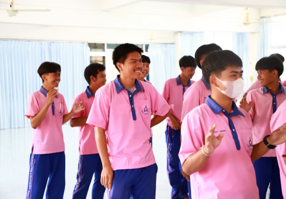 ภาพกิจกรรม  คณะวิทยาศาสตร์และเทคโนโลยี จัดค่ายวิทยาศาสตร์สัญจร ปีการศึกษา 2566 โรงเรียนวังตะเคียนประชานุสรณ์