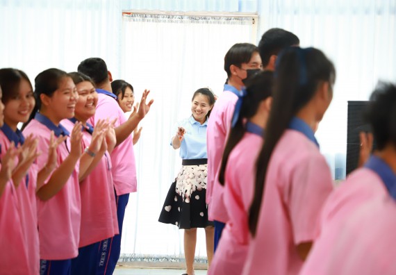 ภาพกิจกรรม  คณะวิทยาศาสตร์และเทคโนโลยี จัดค่ายวิทยาศาสตร์สัญจร ปีการศึกษา 2566 โรงเรียนวังตะเคียนประชานุสรณ์