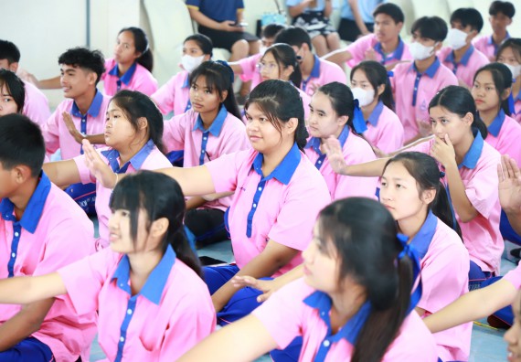 ภาพกิจกรรม  คณะวิทยาศาสตร์และเทคโนโลยี จัดค่ายวิทยาศาสตร์สัญจร ปีการศึกษา 2566 โรงเรียนวังตะเคียนประชานุสรณ์