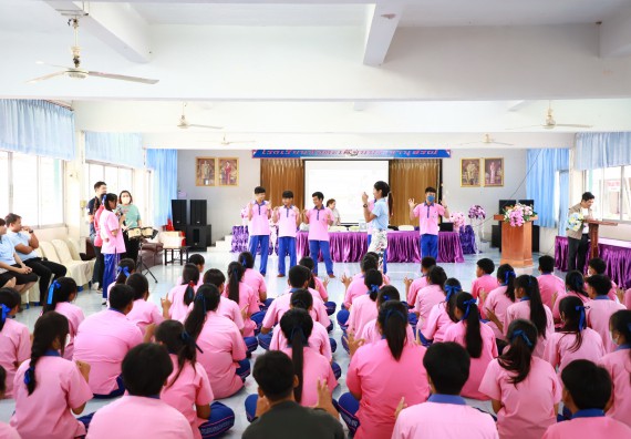 ภาพกิจกรรม  คณะวิทยาศาสตร์และเทคโนโลยี จัดค่ายวิทยาศาสตร์สัญจร ปีการศึกษา 2566 โรงเรียนวังตะเคียนประชานุสรณ์