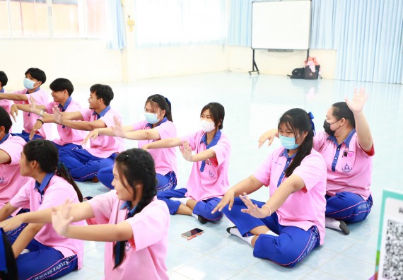 ภาพกิจกรรม  คณะวิทยาศาสตร์และเทคโนโลยี จัดค่ายวิทยาศาสตร์สัญจร ปีการศึกษา 2566 โรงเรียนวังตะเคียนประชานุสรณ์