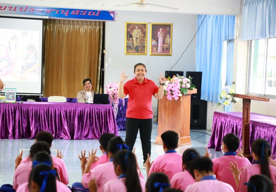 ภาพกิจกรรม  คณะวิทยาศาสตร์และเทคโนโลยี จัดค่ายวิทยาศาสตร์สัญจร ปีการศึกษา 2566 โรงเรียนวังตะเคียนประชานุสรณ์