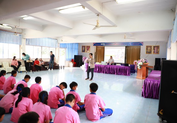 ภาพกิจกรรม  คณะวิทยาศาสตร์และเทคโนโลยี จัดค่ายวิทยาศาสตร์สัญจร ปีการศึกษา 2566 โรงเรียนวังตะเคียนประชานุสรณ์