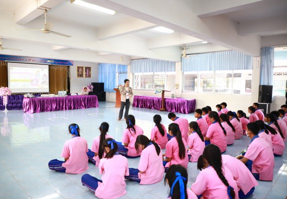 ภาพกิจกรรม  คณะวิทยาศาสตร์และเทคโนโลยี จัดค่ายวิทยาศาสตร์สัญจร ปีการศึกษา 2566 โรงเรียนวังตะเคียนประชานุสรณ์