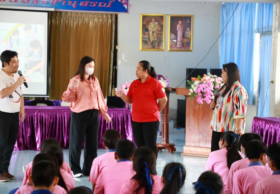 ภาพกิจกรรม  คณะวิทยาศาสตร์และเทคโนโลยี จัดค่ายวิทยาศาสตร์สัญจร ปีการศึกษา 2566 โรงเรียนวังตะเคียนประชานุสรณ์