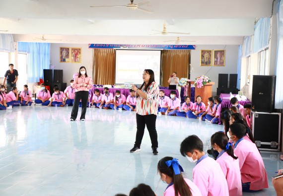 ภาพกิจกรรม  คณะวิทยาศาสตร์และเทคโนโลยี จัดค่ายวิทยาศาสตร์สัญจร ปีการศึกษา 2566 โรงเรียนวังตะเคียนประชานุสรณ์