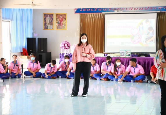 ภาพกิจกรรม  คณะวิทยาศาสตร์และเทคโนโลยี จัดค่ายวิทยาศาสตร์สัญจร ปีการศึกษา 2566 โรงเรียนวังตะเคียนประชานุสรณ์