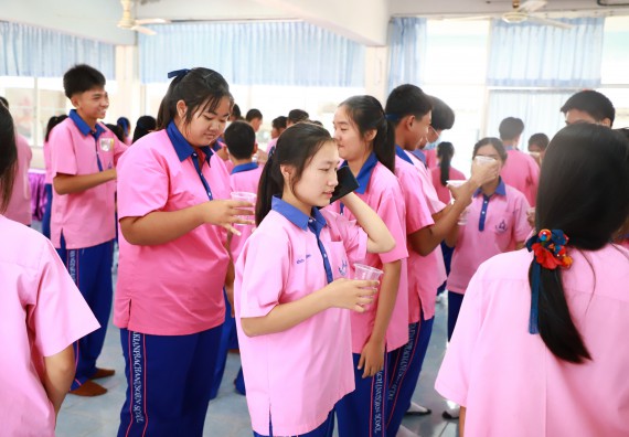 ภาพกิจกรรม  คณะวิทยาศาสตร์และเทคโนโลยี จัดค่ายวิทยาศาสตร์สัญจร ปีการศึกษา 2566 โรงเรียนวังตะเคียนประชานุสรณ์