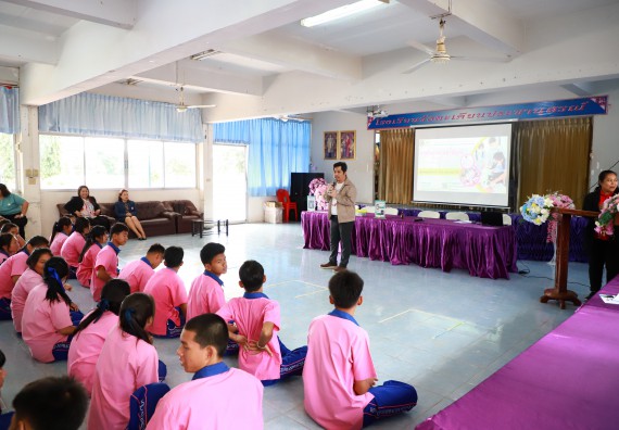 ภาพกิจกรรม  คณะวิทยาศาสตร์และเทคโนโลยี จัดค่ายวิทยาศาสตร์สัญจร ปีการศึกษา 2566 โรงเรียนวังตะเคียนประชานุสรณ์