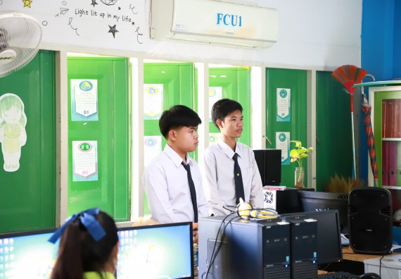 ภาพกิจกรรม  คณะวิทยาศาสตร์และเทคโนโลยี จัดค่ายวิทยาศาสตร์สัญจร ปีการศึกษา 2566  โรงเรียนหนองกองพิทยาคม