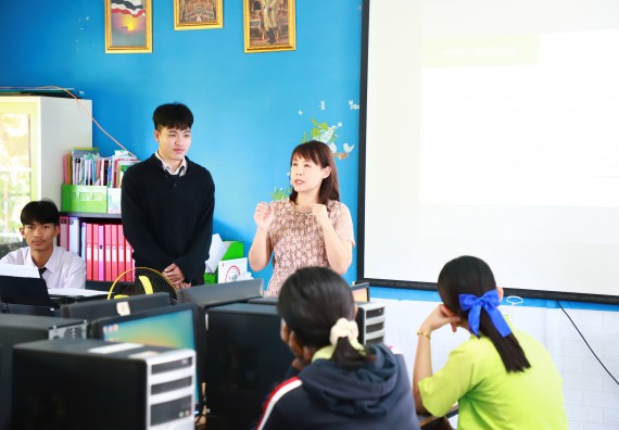 ภาพกิจกรรม  คณะวิทยาศาสตร์และเทคโนโลยี จัดค่ายวิทยาศาสตร์สัญจร ปีการศึกษา 2566  โรงเรียนหนองกองพิทยาคม