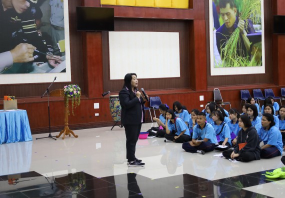 ภาพกิจกรรม  คณะวิทยาศาสตร์และเทคโนโลยี จัดกิจกรรมแนะแนวการศึกษา ให้นักเรียนระดับชั้นมัธยมศึกษาปีที่ 6 (สายวิทย์-คณิต/สายศิลป์) โรงเรียนราชประชานุเคราะห์ 55 จังหวัดตาก