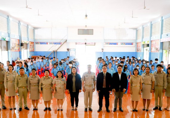 ภาพกิจกรรม  คณะวิทยาศาสตร์และเทคโนโลยี จัดค่ายวิทยาศาสตร์สัญจร ปีการศึกษา 2566  โรงเรียนโกสัมพีวิทยา