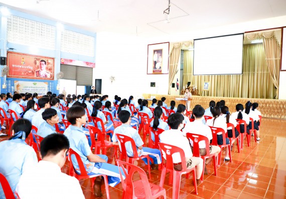 ภาพกิจกรรม  คณะวิทยาศาสตร์และเทคโนโลยี จัดค่ายวิทยาศาสตร์สัญจร ปีการศึกษา 2566  โรงเรียนโกสัมพีวิทยา