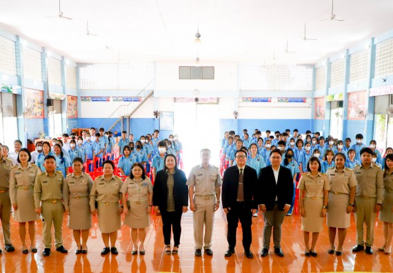ภาพกิจกรรม  คณะวิทยาศาสตร์และเทคโนโลยี จัดค่ายวิทยาศาสตร์สัญจร ปีการศึกษา 2566  โรงเรียนโกสัมพีวิทยา