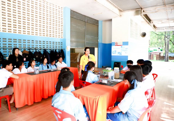 ภาพกิจกรรม  คณะวิทยาศาสตร์และเทคโนโลยี จัดค่ายวิทยาศาสตร์สัญจร ปีการศึกษา 2566  โรงเรียนโกสัมพีวิทยา