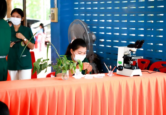 ภาพกิจกรรม  คณะวิทยาศาสตร์และเทคโนโลยี จัดค่ายวิทยาศาสตร์สัญจร ปีการศึกษา 2566  โรงเรียนโกสัมพีวิทยา