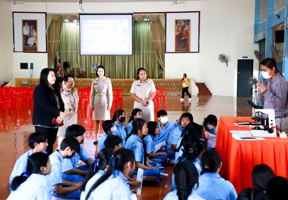 ภาพกิจกรรม  คณะวิทยาศาสตร์และเทคโนโลยี จัดค่ายวิทยาศาสตร์สัญจร ปีการศึกษา 2566  โรงเรียนโกสัมพีวิทยา