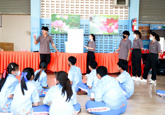 ภาพกิจกรรม  คณะวิทยาศาสตร์และเทคโนโลยี จัดค่ายวิทยาศาสตร์สัญจร ปีการศึกษา 2566  โรงเรียนโกสัมพีวิทยา