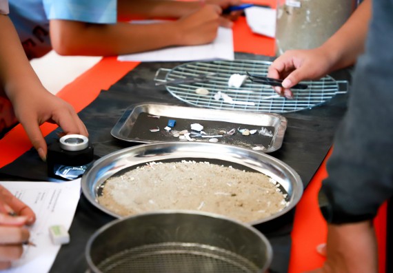 ภาพกิจกรรม  คณะวิทยาศาสตร์และเทคโนโลยี จัดค่ายวิทยาศาสตร์สัญจร ปีการศึกษา 2566  โรงเรียนโกสัมพีวิทยา