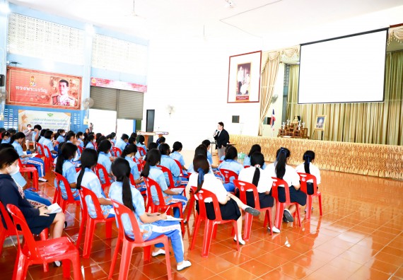 ภาพกิจกรรม  คณะวิทยาศาสตร์และเทคโนโลยี จัดค่ายวิทยาศาสตร์สัญจร ปีการศึกษา 2566  โรงเรียนโกสัมพีวิทยา