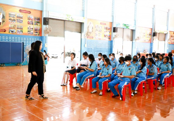 ภาพกิจกรรม  คณะวิทยาศาสตร์และเทคโนโลยี จัดค่ายวิทยาศาสตร์สัญจร ปีการศึกษา 2566  โรงเรียนโกสัมพีวิทยา