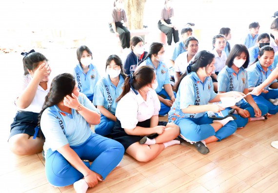 ภาพกิจกรรม  คณะวิทยาศาสตร์และเทคโนโลยี จัดค่ายวิทยาศาสตร์สัญจร ปีการศึกษา 2566  โรงเรียนโกสัมพีวิทยา