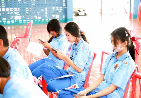 ภาพกิจกรรม  คณะวิทยาศาสตร์และเทคโนโลยี จัดค่ายวิทยาศาสตร์สัญจร ปีการศึกษา 2566  โรงเรียนโกสัมพีวิทยา