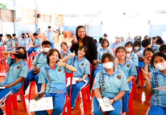ภาพกิจกรรม  คณะวิทยาศาสตร์และเทคโนโลยี จัดค่ายวิทยาศาสตร์สัญจร ปีการศึกษา 2566  โรงเรียนโกสัมพีวิทยา