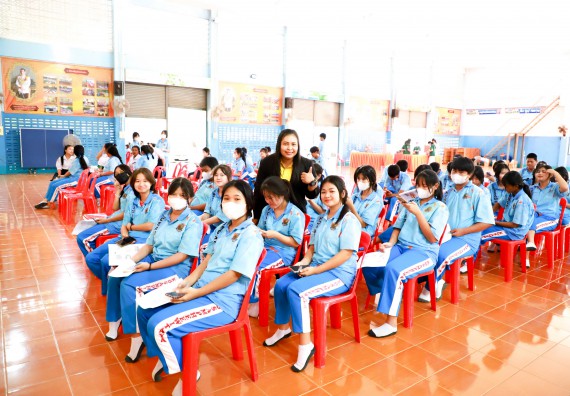 ภาพกิจกรรม  คณะวิทยาศาสตร์และเทคโนโลยี จัดค่ายวิทยาศาสตร์สัญจร ปีการศึกษา 2566  โรงเรียนโกสัมพีวิทยา