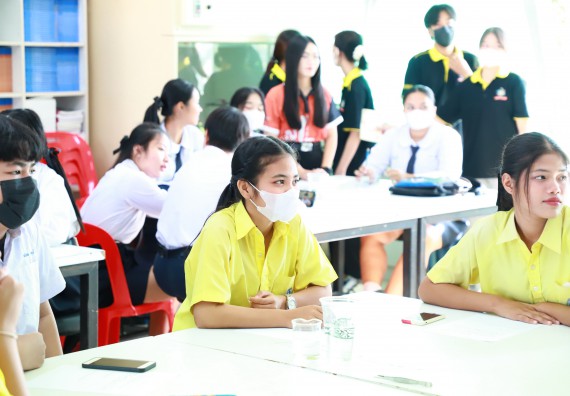 ภาพกิจกรรม  คณะวิทยาศาสตร์และเทคโนโลยี จัดค่ายวิทยาศาสตร์สัญจร ปีการศึกษา 2566  โรงเรียนองค์การบริหารส่วนจังหวัดกำแพงเพชร