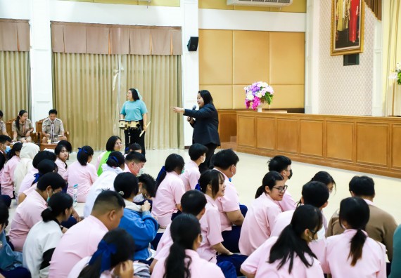 ภาพกิจกรรม  คณะวิทยาศาสตร์และเทคโนโลยี จัดค่ายวิทยาศาสตร์สัญจร ปีการศึกษา 2566  โรงเรียนวัชรวิทยา