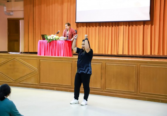 ภาพกิจกรรม  คณะวิทยาศาสตร์และเทคโนโลยี จัดค่ายวิทยาศาสตร์สัญจร ปีการศึกษา 2566  โรงเรียนวัชรวิทยา