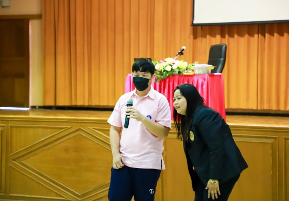 ภาพกิจกรรม  คณะวิทยาศาสตร์และเทคโนโลยี จัดค่ายวิทยาศาสตร์สัญจร ปีการศึกษา 2566  โรงเรียนวัชรวิทยา