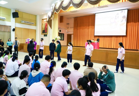 ภาพกิจกรรม  คณะวิทยาศาสตร์และเทคโนโลยี จัดค่ายวิทยาศาสตร์สัญจร ปีการศึกษา 2566  โรงเรียนวัชรวิทยา