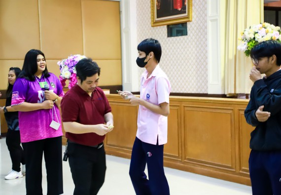 ภาพกิจกรรม  คณะวิทยาศาสตร์และเทคโนโลยี จัดค่ายวิทยาศาสตร์สัญจร ปีการศึกษา 2566  โรงเรียนวัชรวิทยา