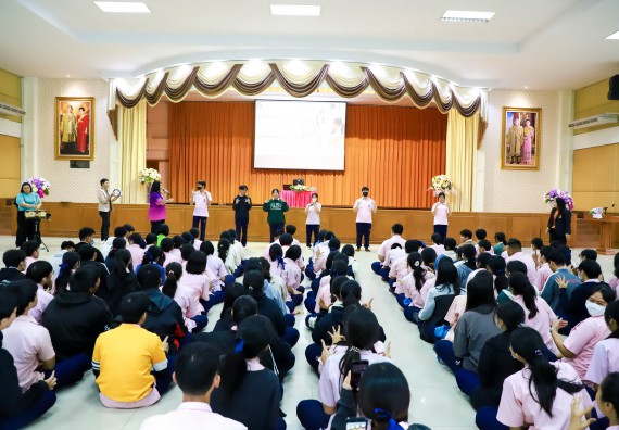 ภาพกิจกรรม  คณะวิทยาศาสตร์และเทคโนโลยี จัดค่ายวิทยาศาสตร์สัญจร ปีการศึกษา 2566  โรงเรียนวัชรวิทยา