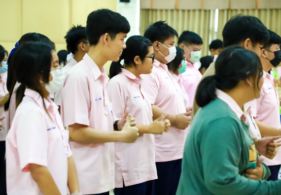 ภาพกิจกรรม  คณะวิทยาศาสตร์และเทคโนโลยี จัดค่ายวิทยาศาสตร์สัญจร ปีการศึกษา 2566  โรงเรียนวัชรวิทยา