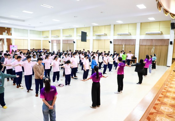 ภาพกิจกรรม  คณะวิทยาศาสตร์และเทคโนโลยี จัดค่ายวิทยาศาสตร์สัญจร ปีการศึกษา 2566  โรงเรียนวัชรวิทยา