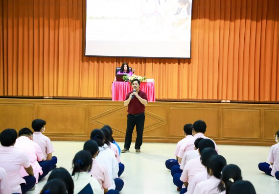 ภาพกิจกรรม  คณะวิทยาศาสตร์และเทคโนโลยี จัดค่ายวิทยาศาสตร์สัญจร ปีการศึกษา 2566  โรงเรียนวัชรวิทยา