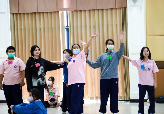 ภาพกิจกรรม  คณะวิทยาศาสตร์และเทคโนโลยี จัดค่ายวิทยาศาสตร์สัญจร ปีการศึกษา 2566  โรงเรียนวัชรวิทยา