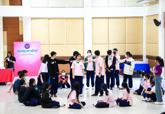 ภาพกิจกรรม  คณะวิทยาศาสตร์และเทคโนโลยี จัดค่ายวิทยาศาสตร์สัญจร ปีการศึกษา 2566  โรงเรียนวัชรวิทยา