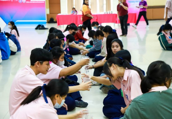 ภาพกิจกรรม  คณะวิทยาศาสตร์และเทคโนโลยี จัดค่ายวิทยาศาสตร์สัญจร ปีการศึกษา 2566  โรงเรียนวัชรวิทยา