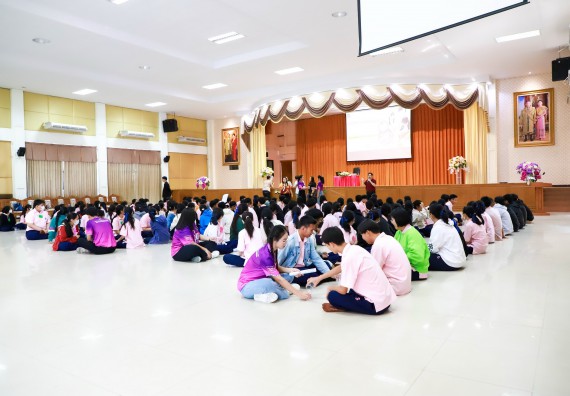 ภาพกิจกรรม  คณะวิทยาศาสตร์และเทคโนโลยี จัดค่ายวิทยาศาสตร์สัญจร ปีการศึกษา 2566  โรงเรียนวัชรวิทยา