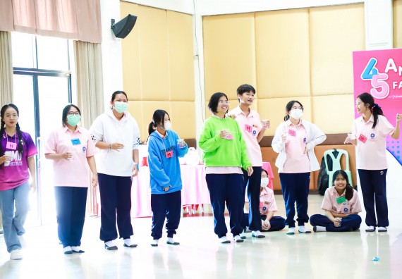 ภาพกิจกรรม  คณะวิทยาศาสตร์และเทคโนโลยี จัดค่ายวิทยาศาสตร์สัญจร ปีการศึกษา 2566  โรงเรียนวัชรวิทยา