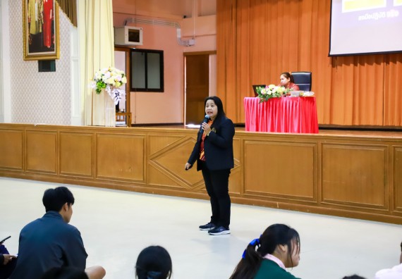 ภาพกิจกรรม  คณะวิทยาศาสตร์และเทคโนโลยี จัดค่ายวิทยาศาสตร์สัญจร ปีการศึกษา 2566  โรงเรียนวัชรวิทยา