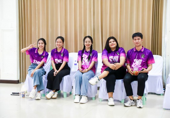 ภาพกิจกรรม  คณะวิทยาศาสตร์และเทคโนโลยี จัดค่ายวิทยาศาสตร์สัญจร ปีการศึกษา 2566  โรงเรียนวัชรวิทยา