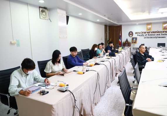 ภาพกิจกรรม  คณะวิทยาศาสตร์และเทคโนโลยี จัดกิจกรรมอบรมเชิงปฏิบัติการและแลกเปลี่ยนเรียนรู้การพัฒนางานวิจัยจากการบริการวิชาการและการพัฒนาข้อเสนอโครงการวิจัยเชิงพื้นที่